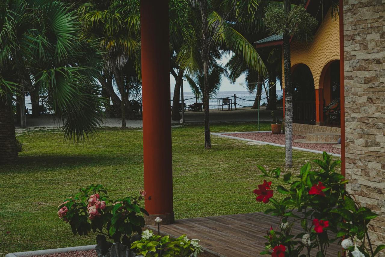 Anse Kerlan Beach Chalets Dış mekan fotoğraf