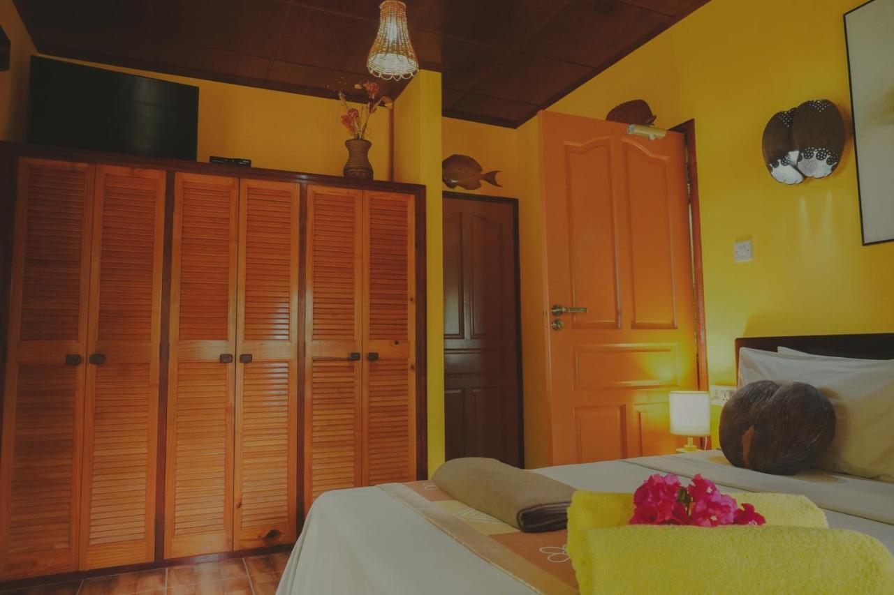 Anse Kerlan Beach Chalets Dış mekan fotoğraf