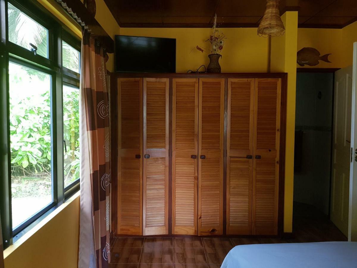 Anse Kerlan Beach Chalets Dış mekan fotoğraf